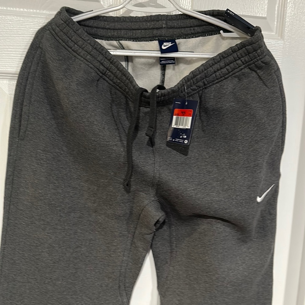 Men’s Gray Nike 3 pocket sweatpants